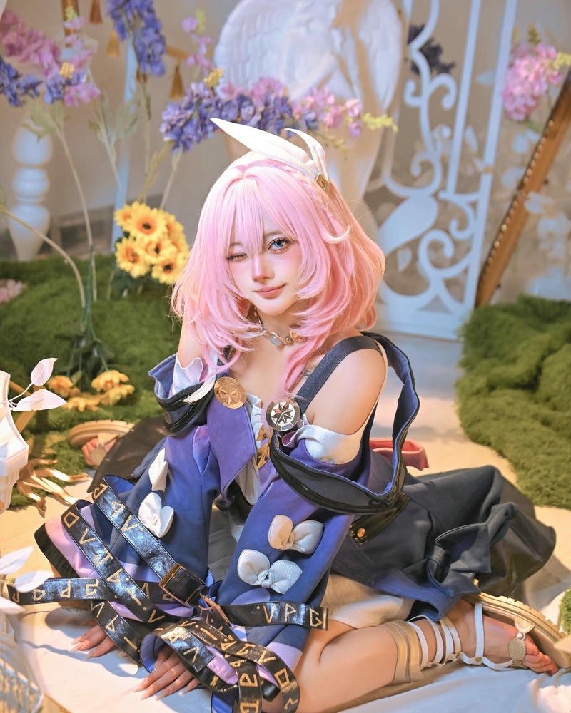 Nguyễn Thị Hà Vi Cosplay 2