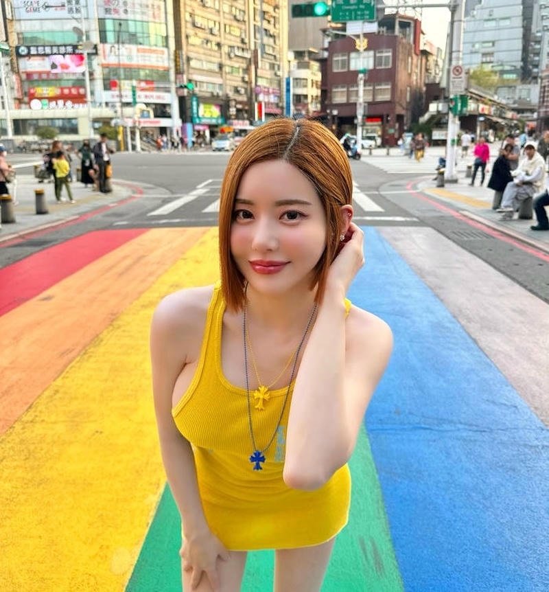 DJ Soda Bikini 9
