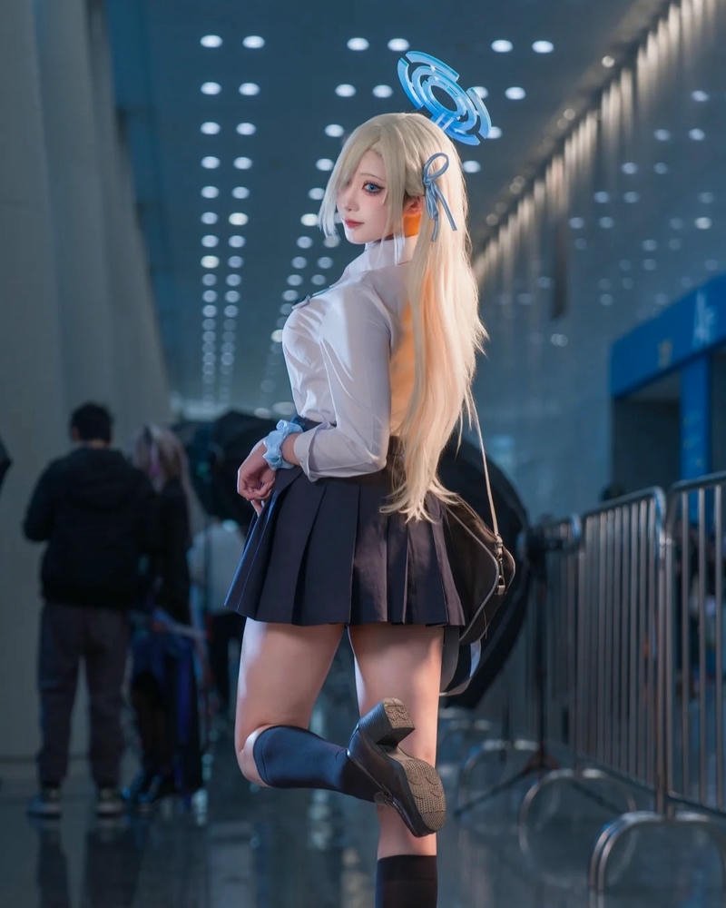 Hình ảnh cosplay học sinh 24
