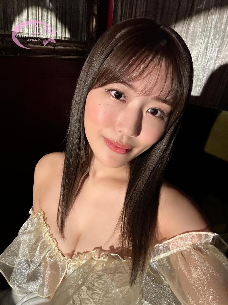gái xinh che mặt 5
