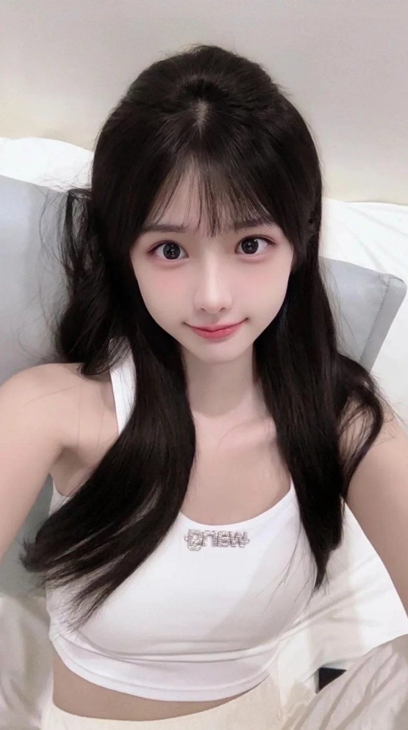 gái xinh mặc váy 1
