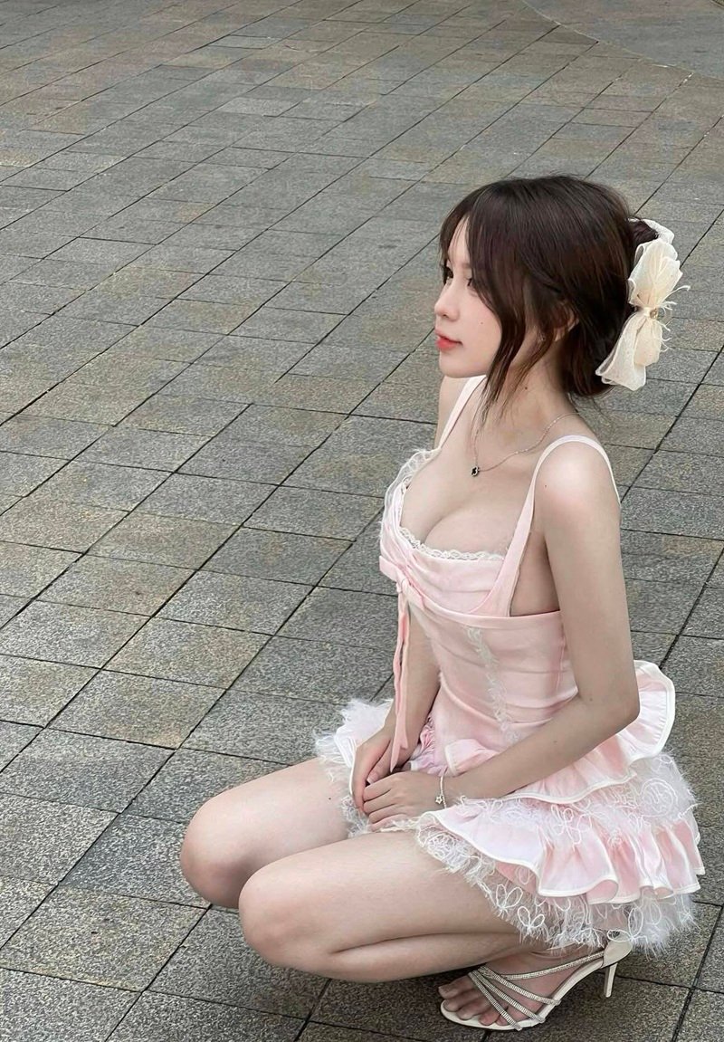 gái xinh có tâm hồn to và tròn 37