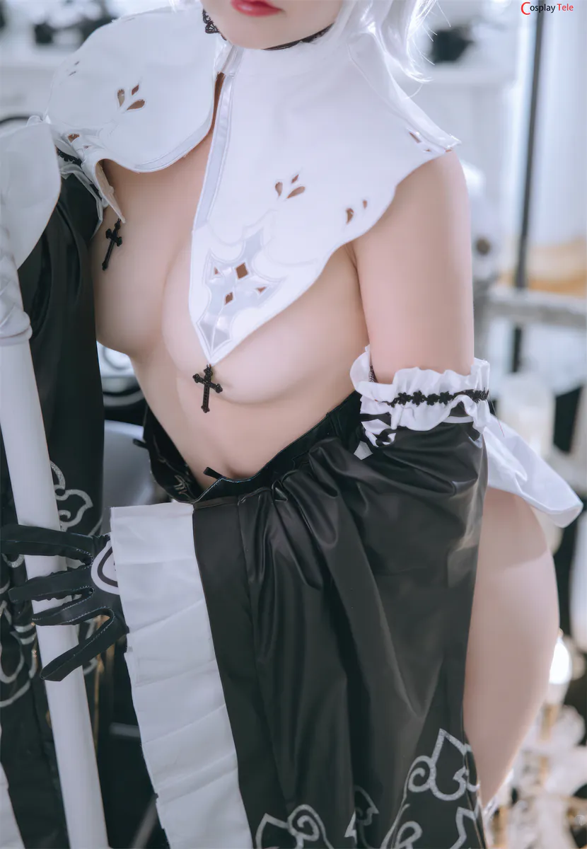 Rinaijiao cosplay 2B Milk Maid 11